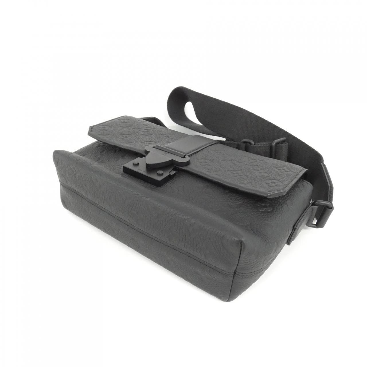 ルイヴィトン トリヨン モノグラム Sケープ メッセンジャー M23741 ショルダーバッグ