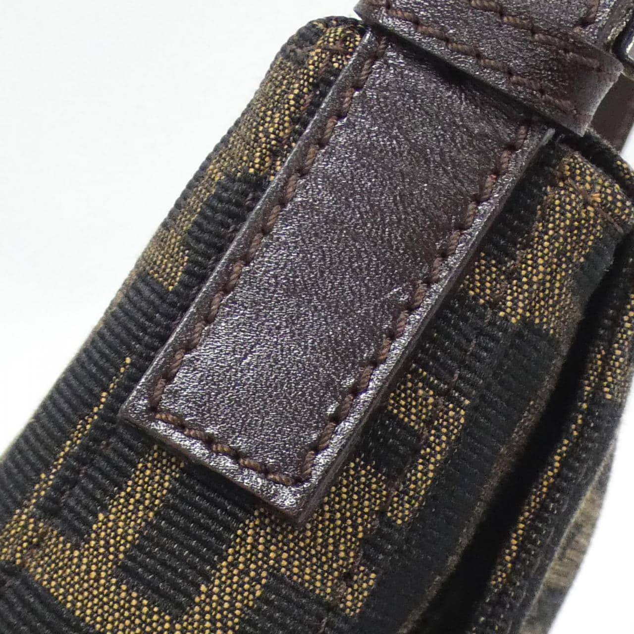 【ヴィンテージ】フェンディ バゲット 26424 ショルダーバッグ