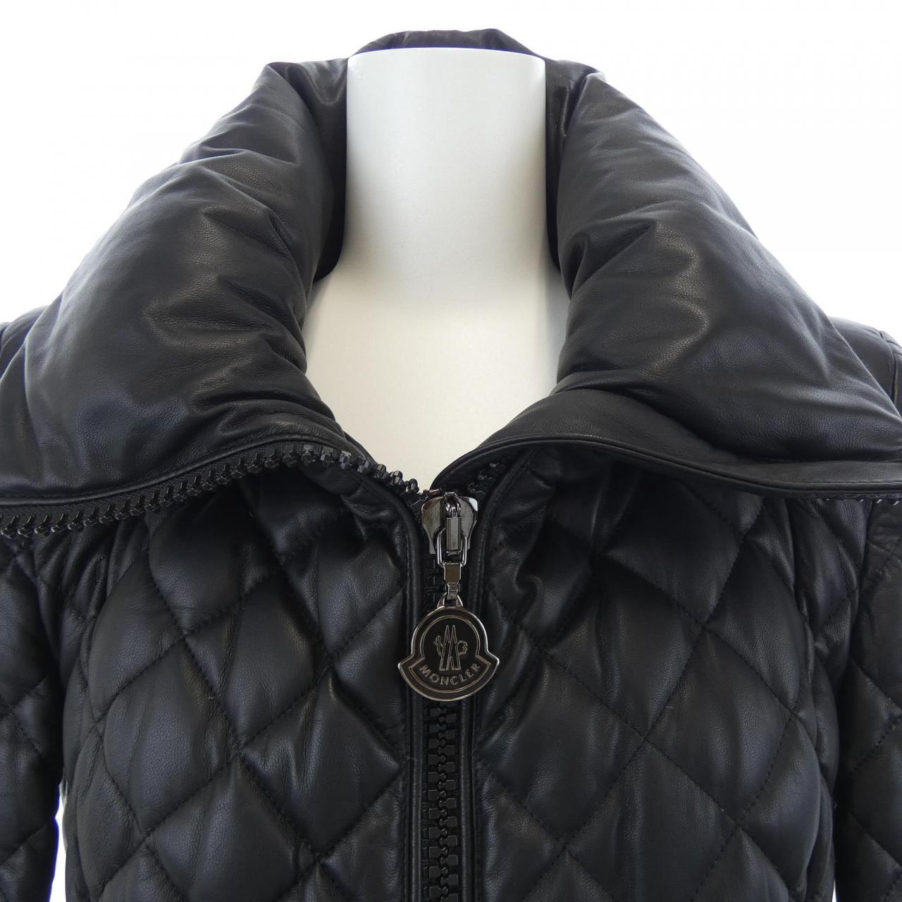 モンクレール MONCLER FEMELLE ダウンジャケット