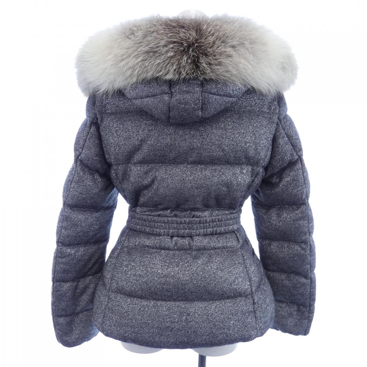 モンクレール MONCLER ダウンジャケット