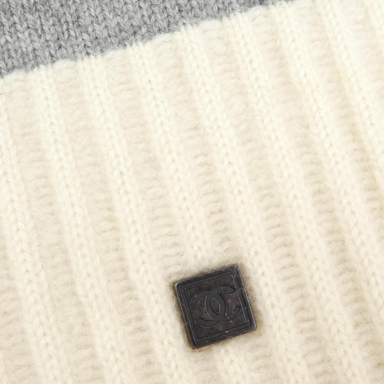 シャネル CHANEL MUFFLER