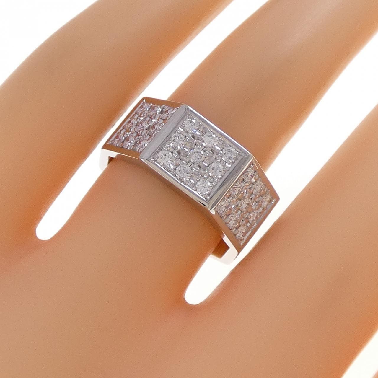 タサキ ダイヤモンド リング 0.56CT