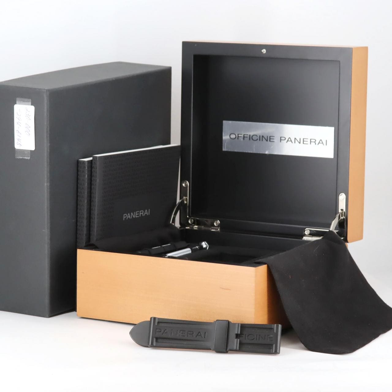 パネライ ルミノール1950 8DAYS GMT PAM00233 SS 手巻