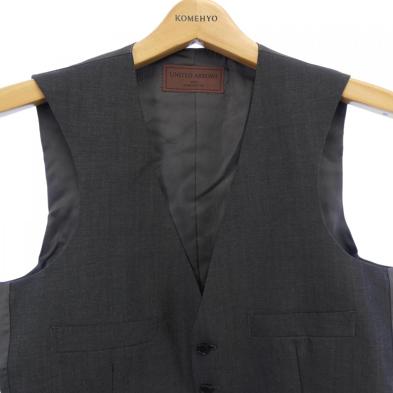 ユナイテッドアローズ UNITED ARROWS ベスト