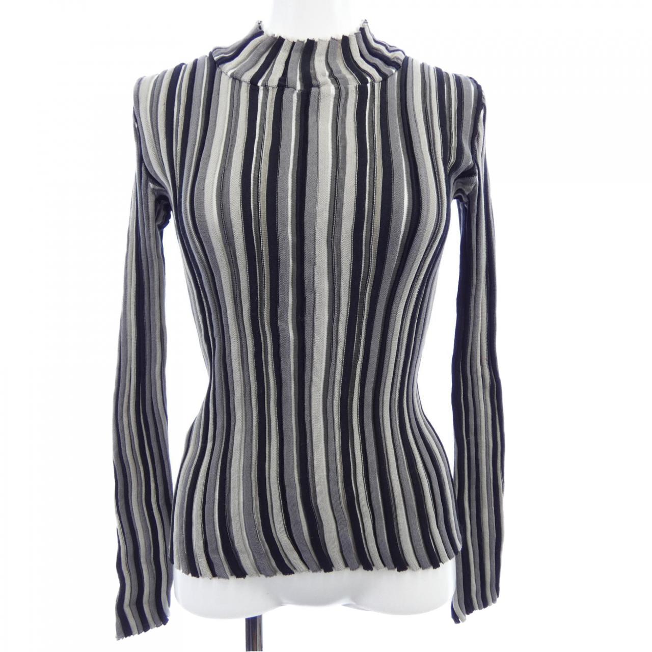イッセイミヤケ ISSEY MIYAKE トップス