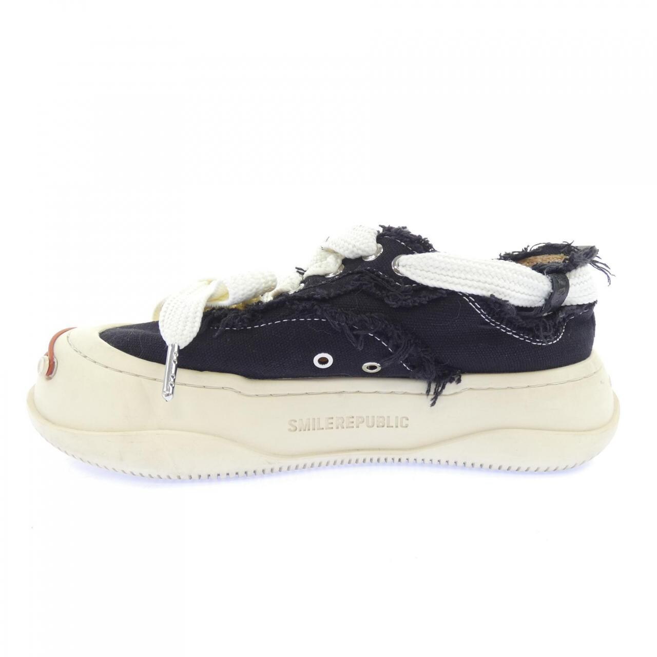 smilerepublic スニーカー