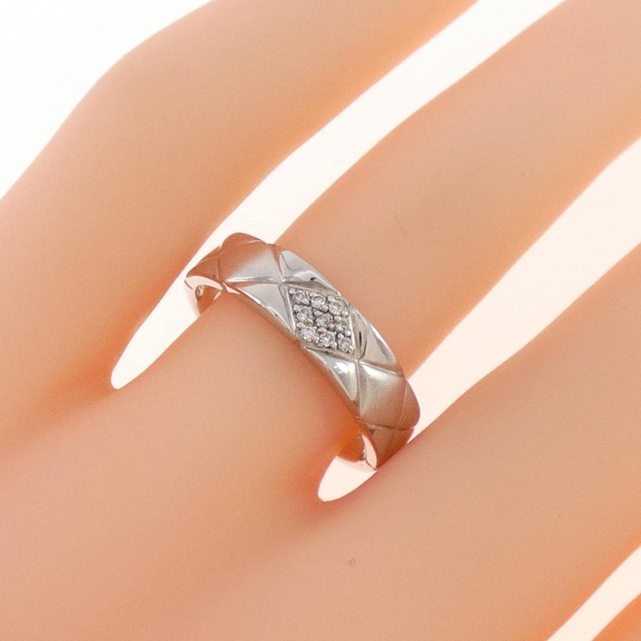 K18WG ダイヤモンド リング 0.05CT
