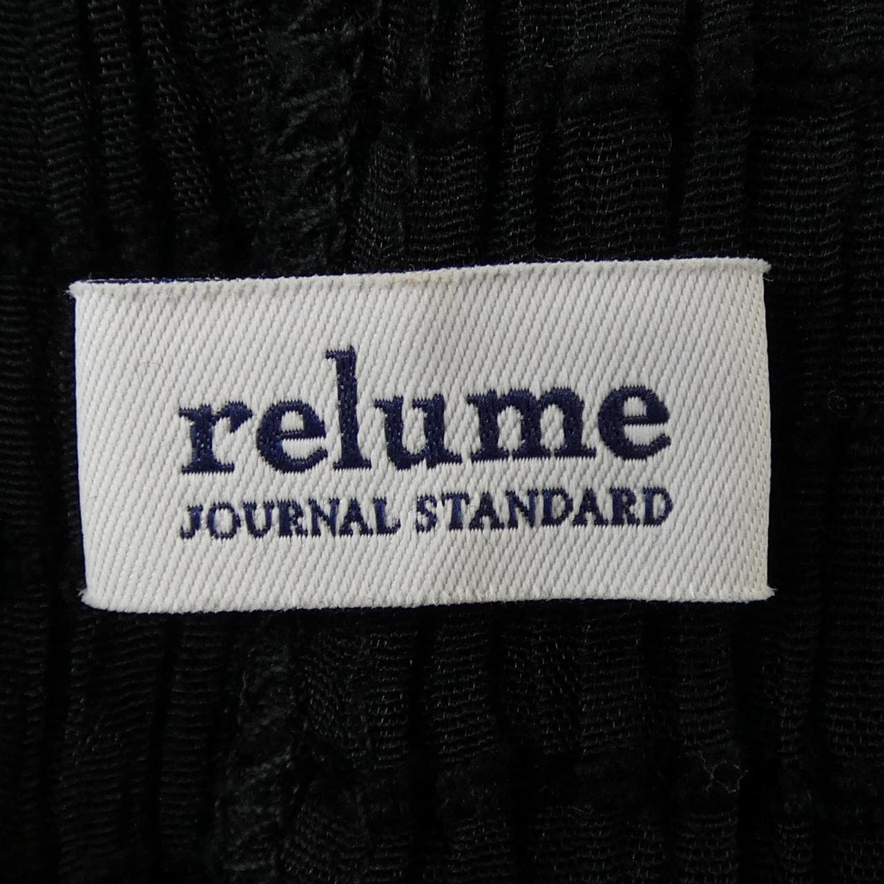 レリューム relume トップス