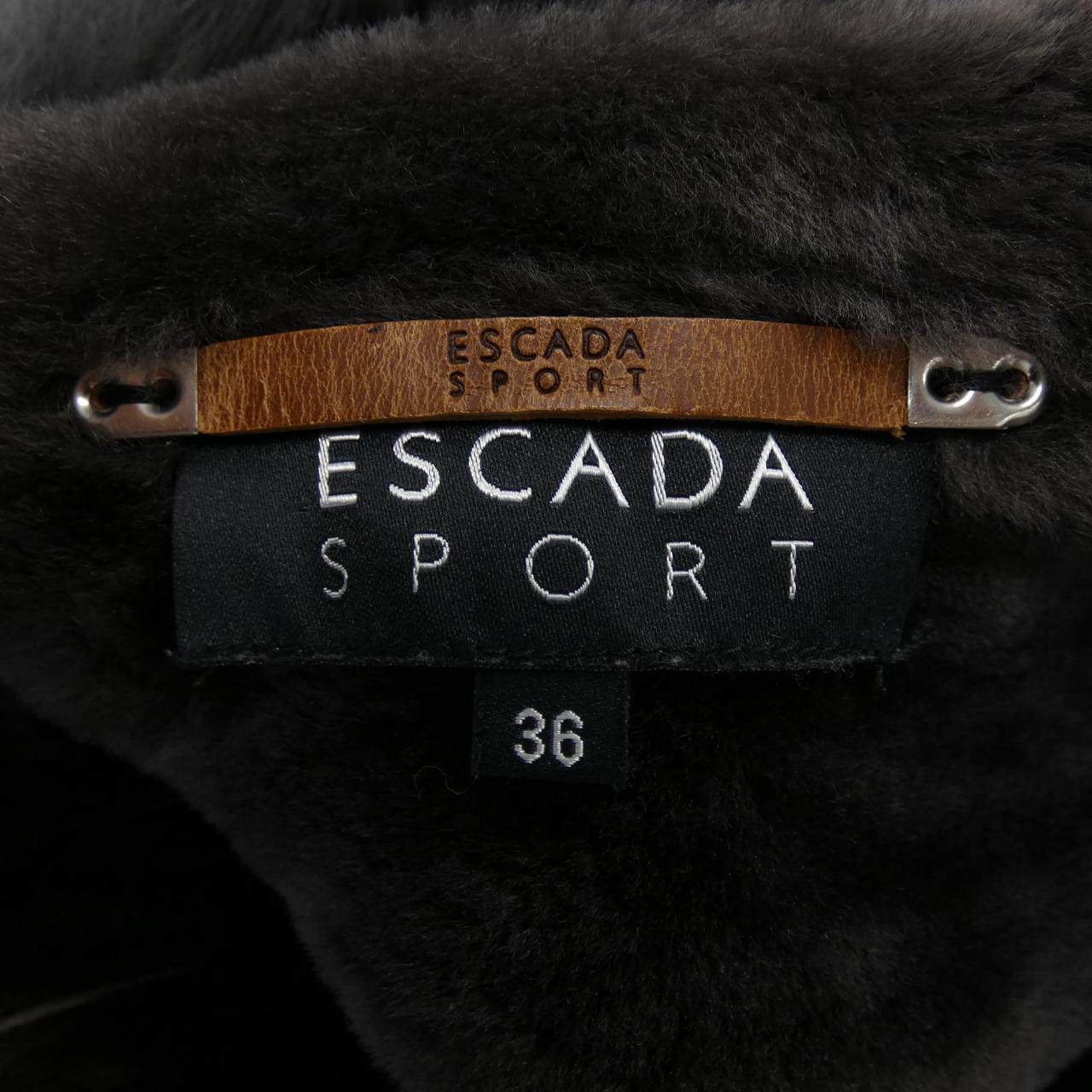 ESCADA SPORT SPORT 羊毛皮大衣