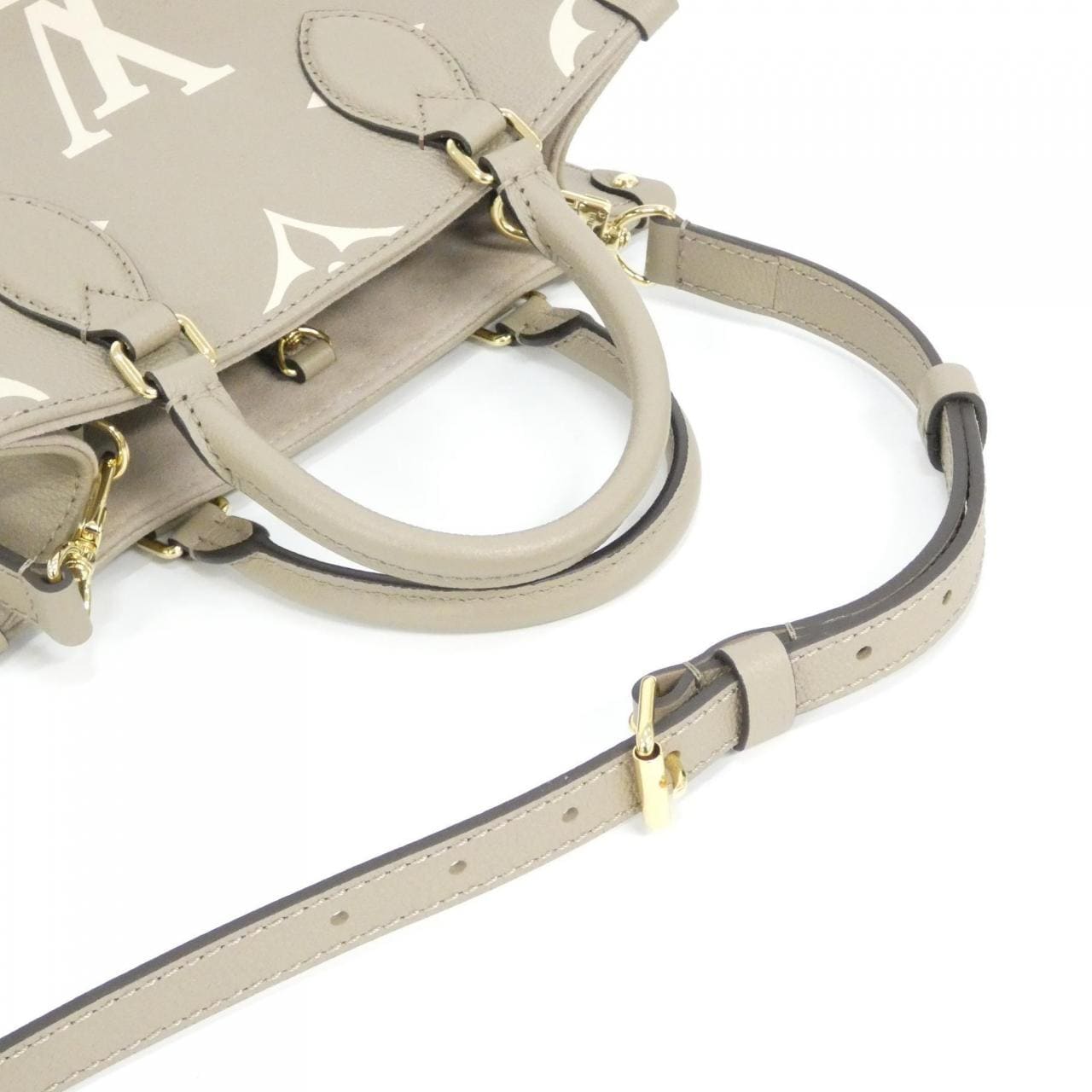 ルイヴィトン バイカラー モノグラム アンプラント オンザゴー PM M45779 バッグ