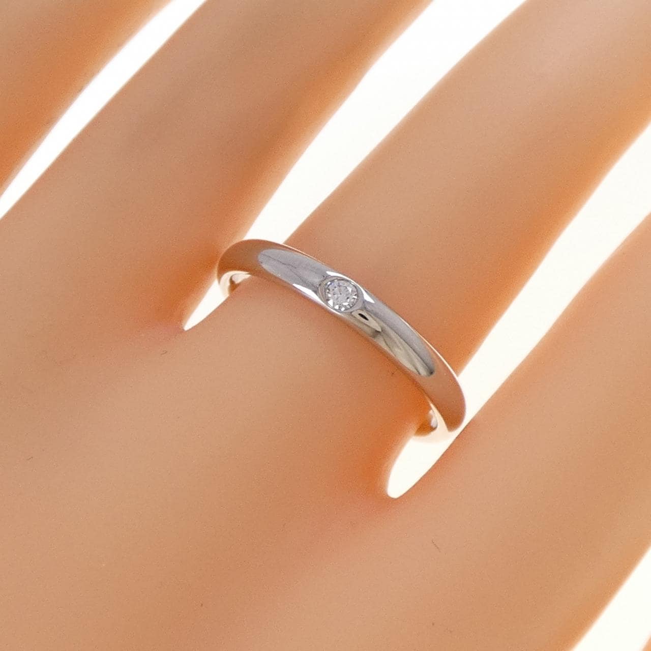 ハリーウィンストン ラウンド マリッジ リング