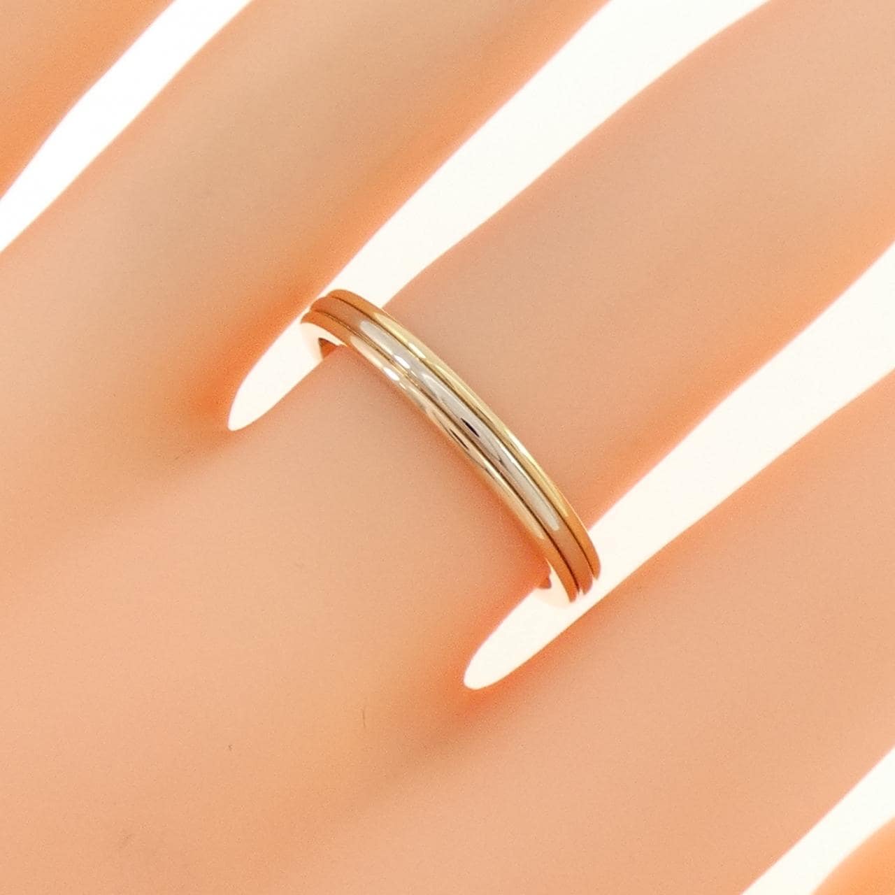 カルティエ スリーゴールドウェディング リング