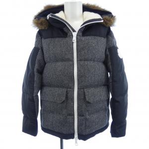 モンクレール MONCLER ダウンジャケット