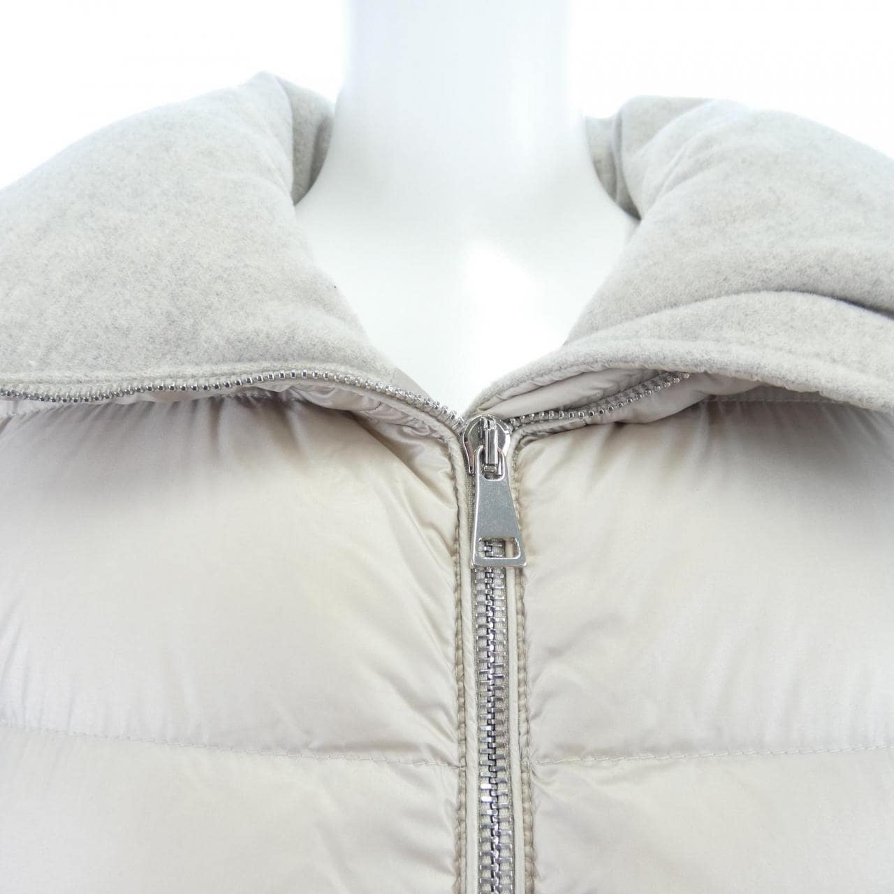 モンクレール MONCLER TORCYN ダウンジャケット