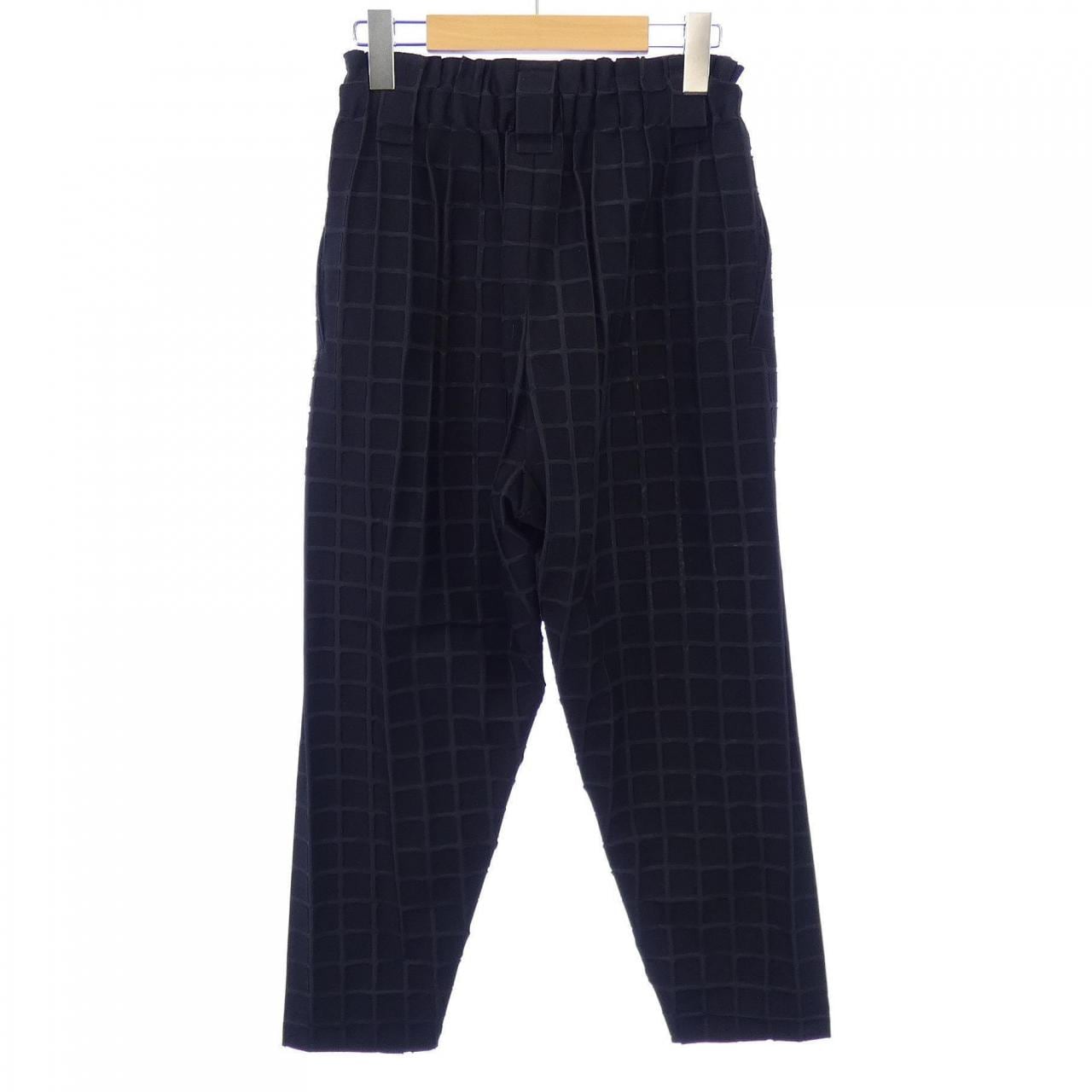 イッセイミヤケ ISSEY MIYAKE IM82FF525 パンツ