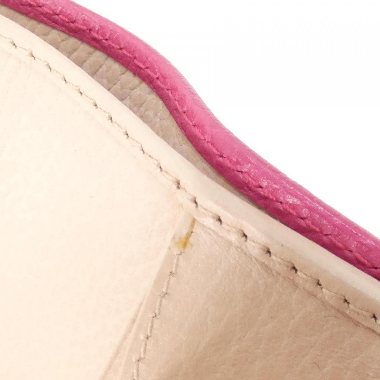 グッチ GG MARMONT 598587 CAO2G 財布