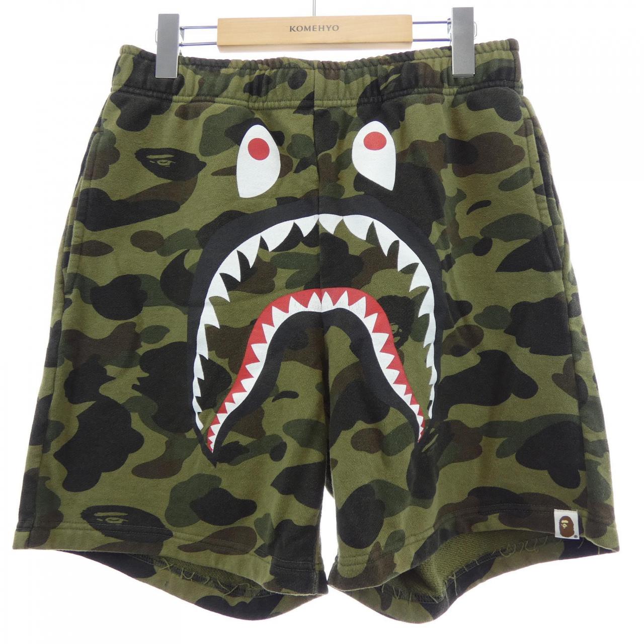 アベイシングエイプ A BATHING APE ショートパンツ
