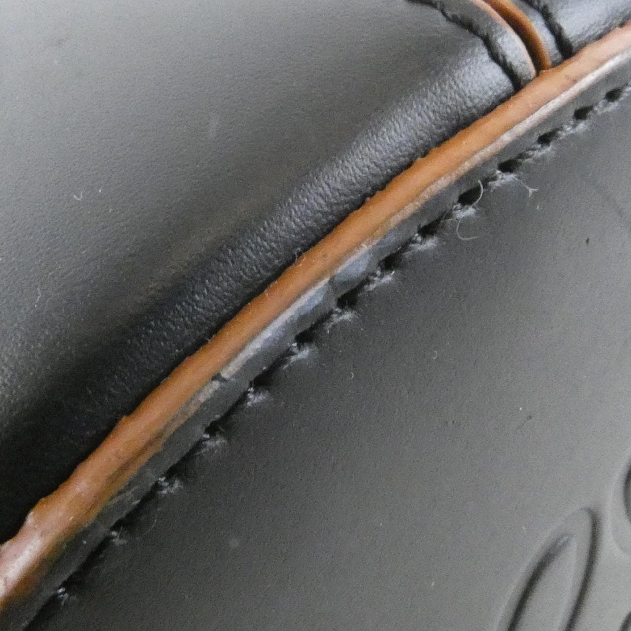 ロエベ バルーン ミディアム 326 75AC30 ショルダーバッグ