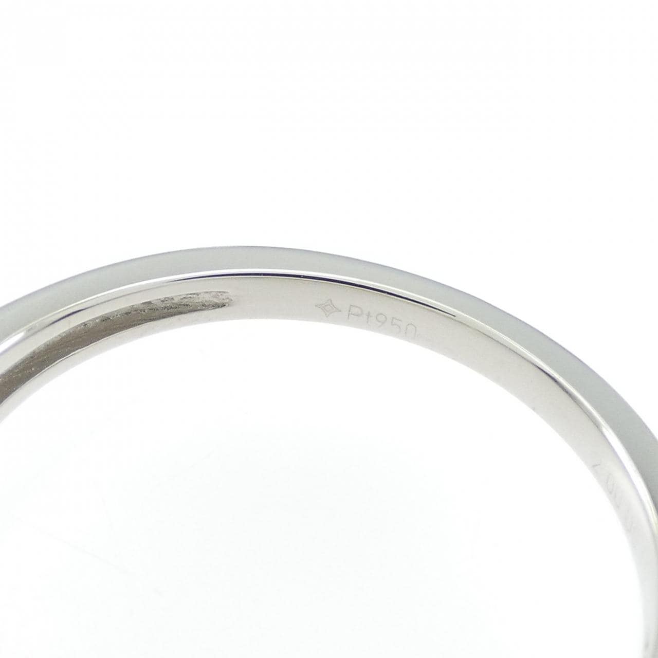 ジーエスティービー ダイヤモンド リング 2.00CT