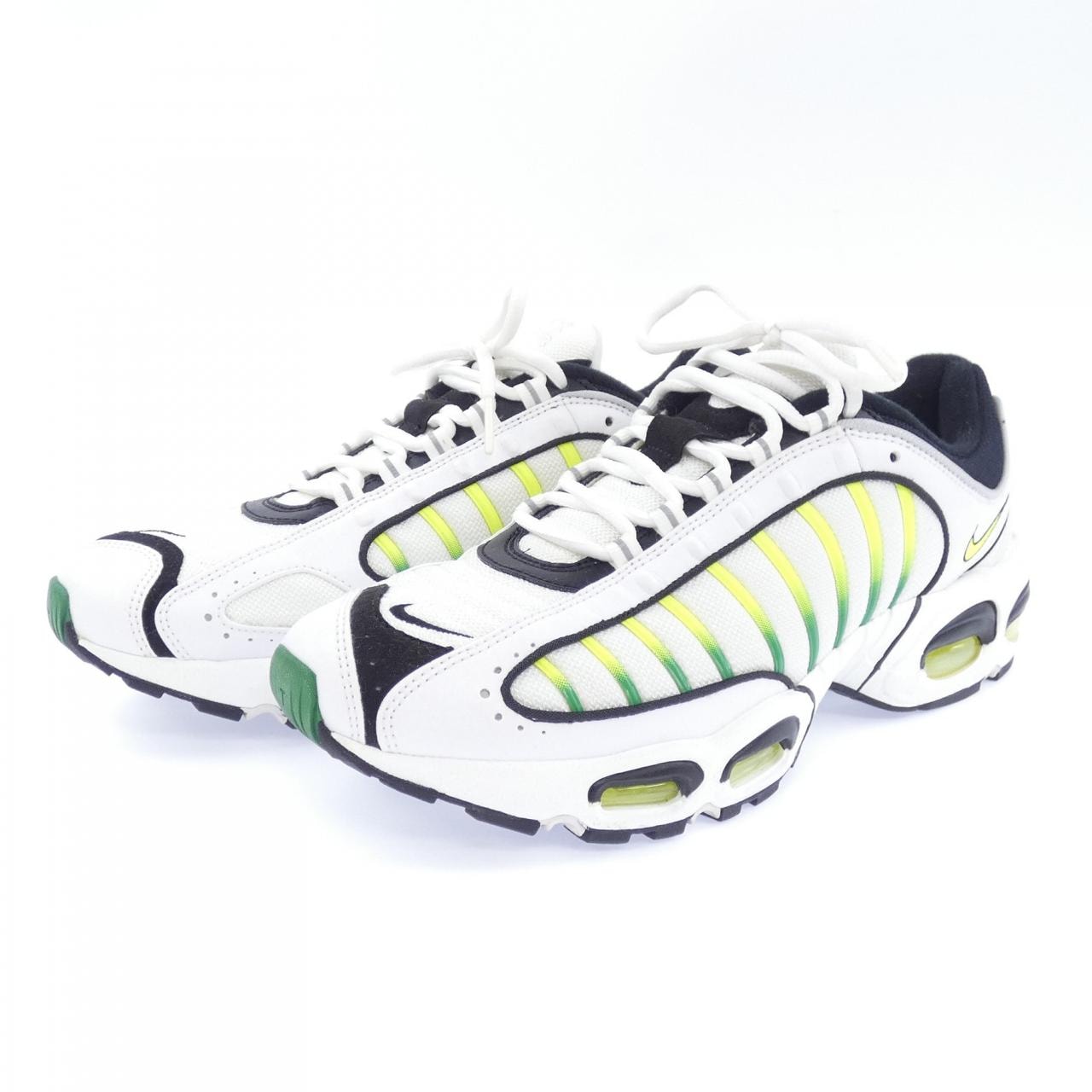 ナイキ NIKE AQ2567-100 スニーカー