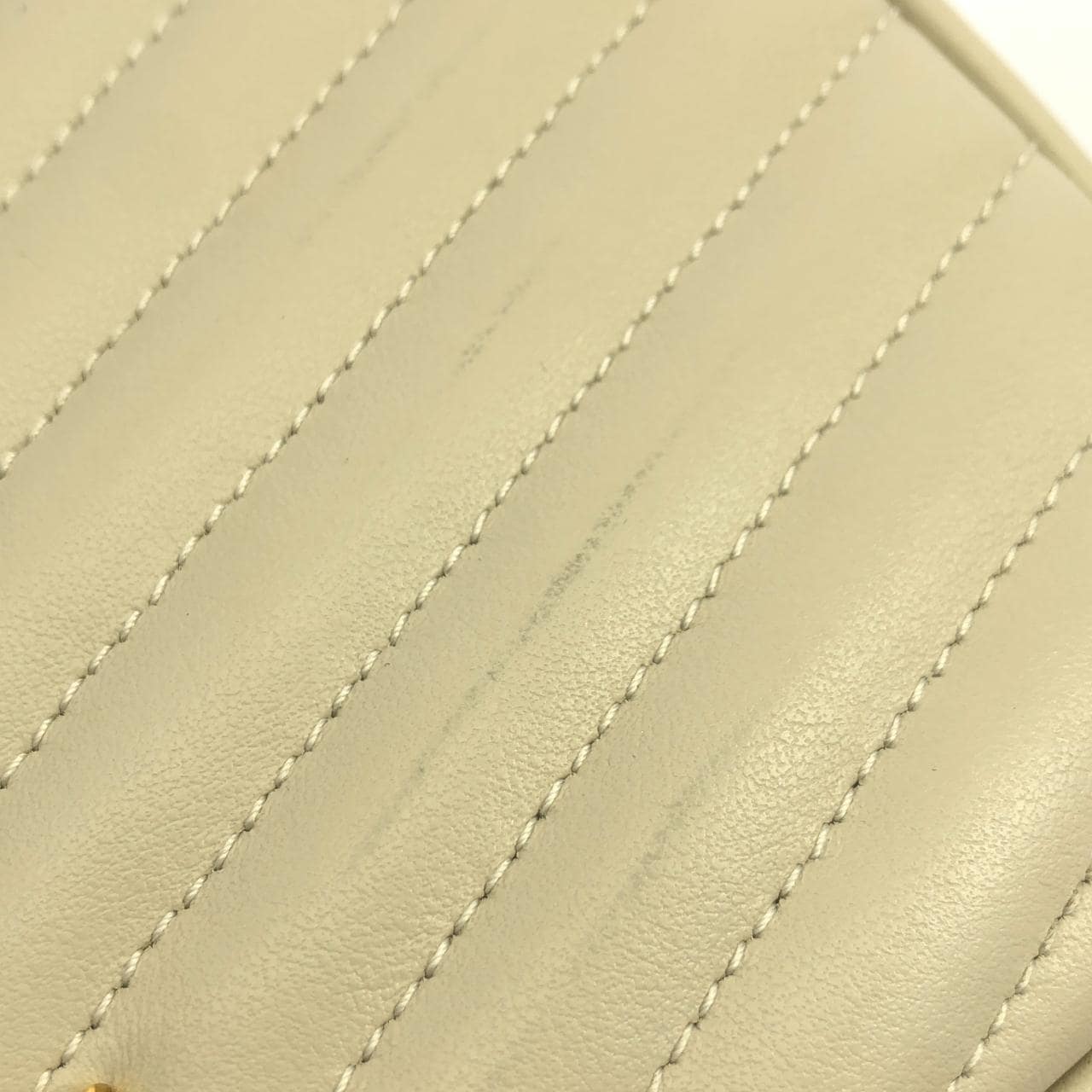 サンローラン ルー ミニ バッグ 748849 DV701 ショルダーバッグ