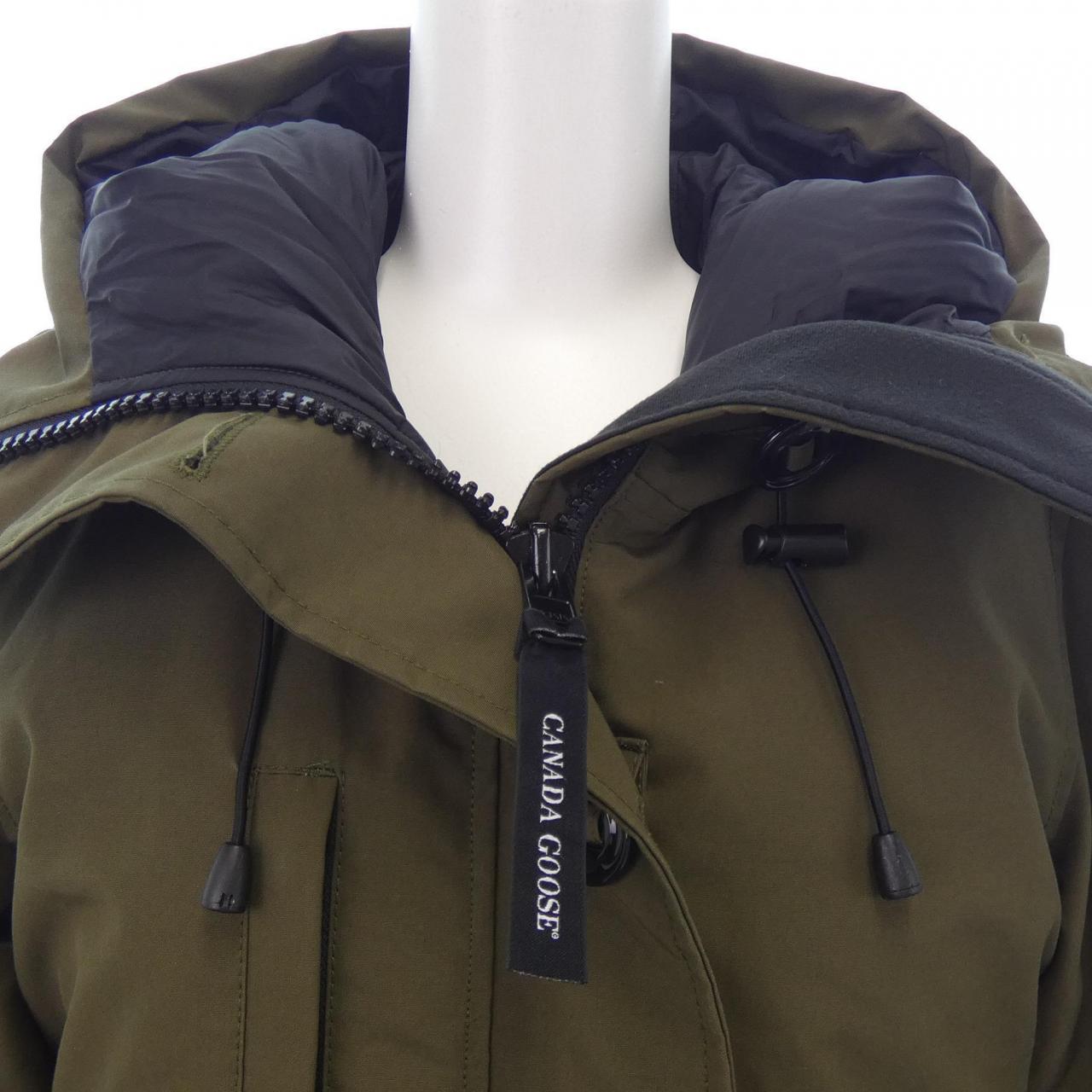 カナダグース CANADA GOOSE ダウンジャケット