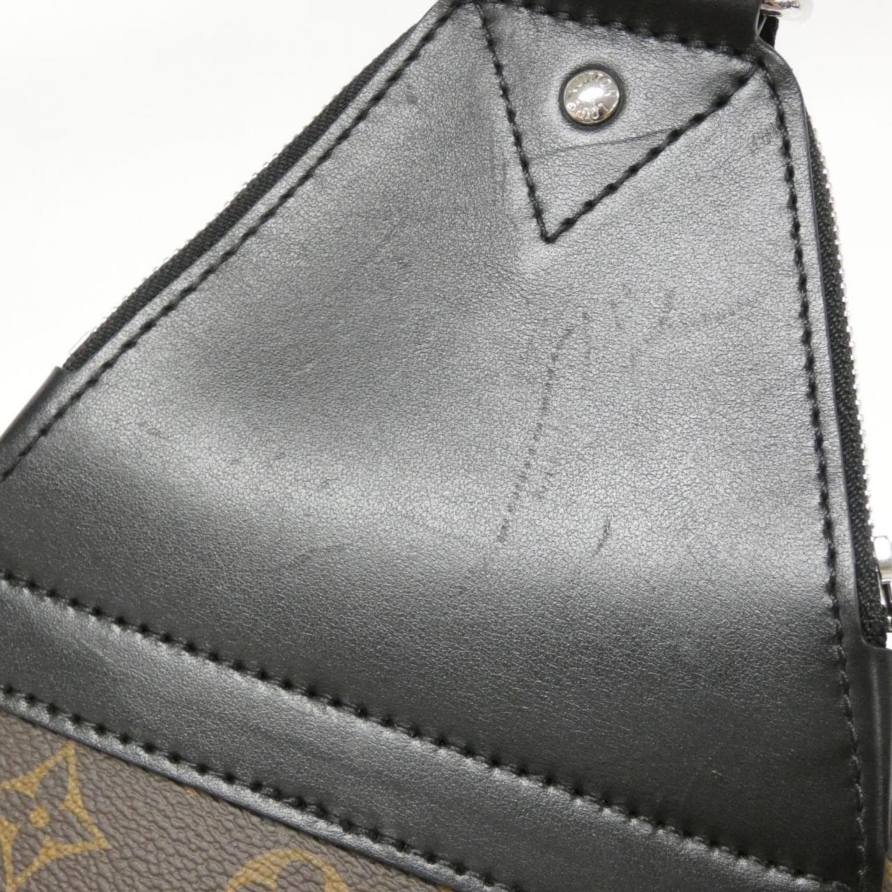 LOUIS VUITTON Monogram Macassar Avenue 单肩包 M46327 单肩包