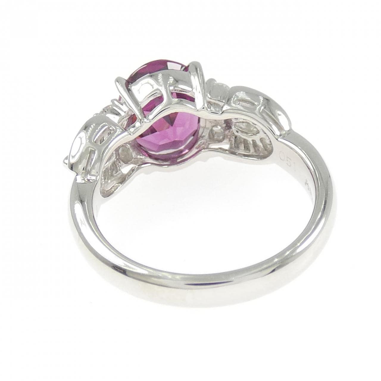 PT900 ガーネット リング 2.650CT