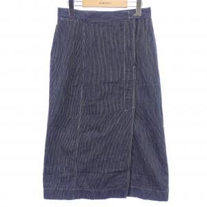 フォーティーファイブアールピーエム 45 RPM スカート