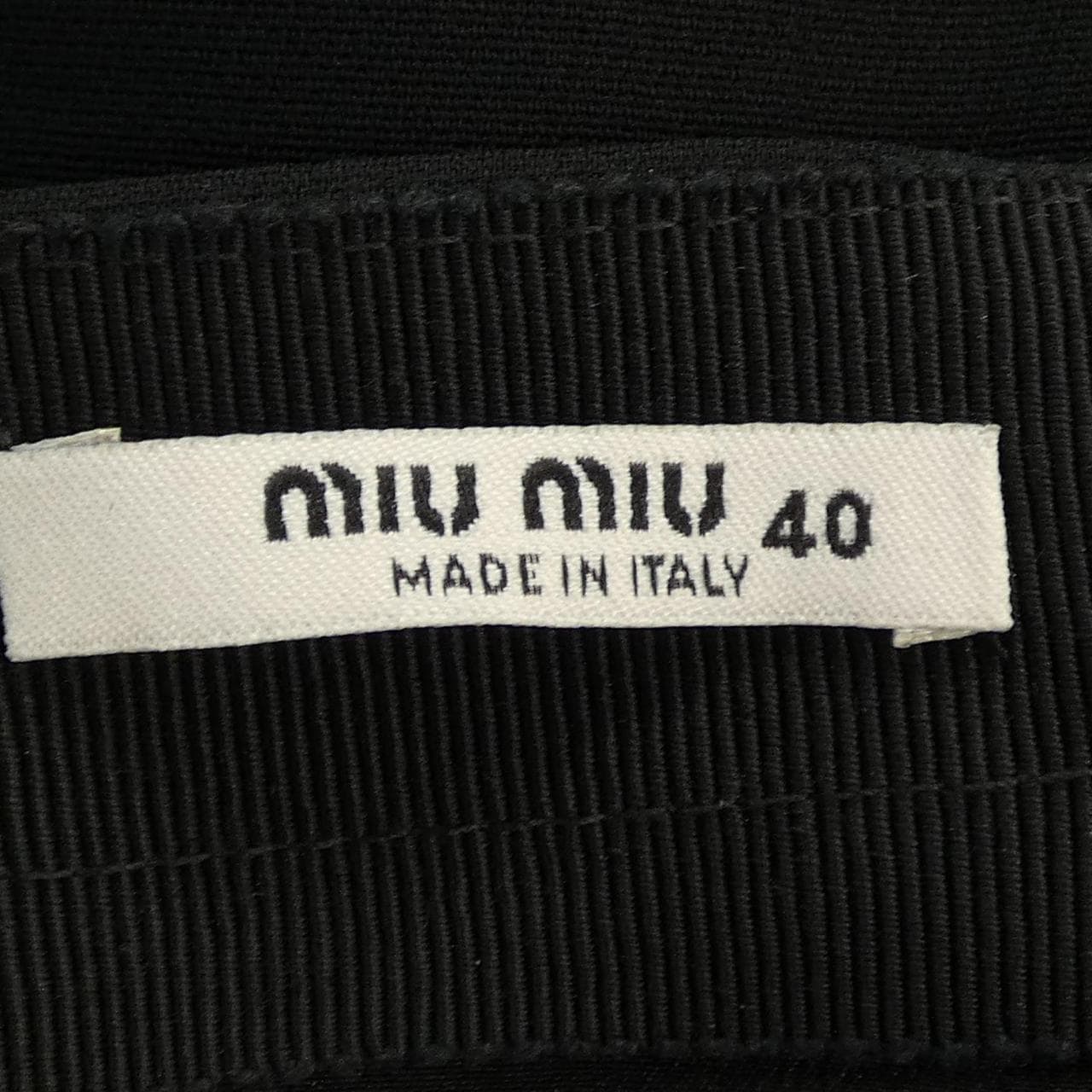 ミュウミュウ MIU MIU DNA518 4U4 スカート