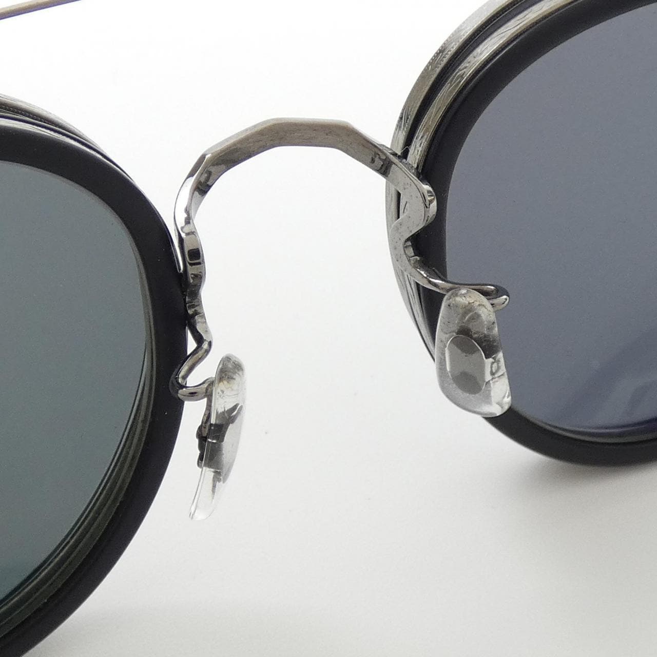 オリバーピープルズ OLIVER PEOPLES EYEWEAR