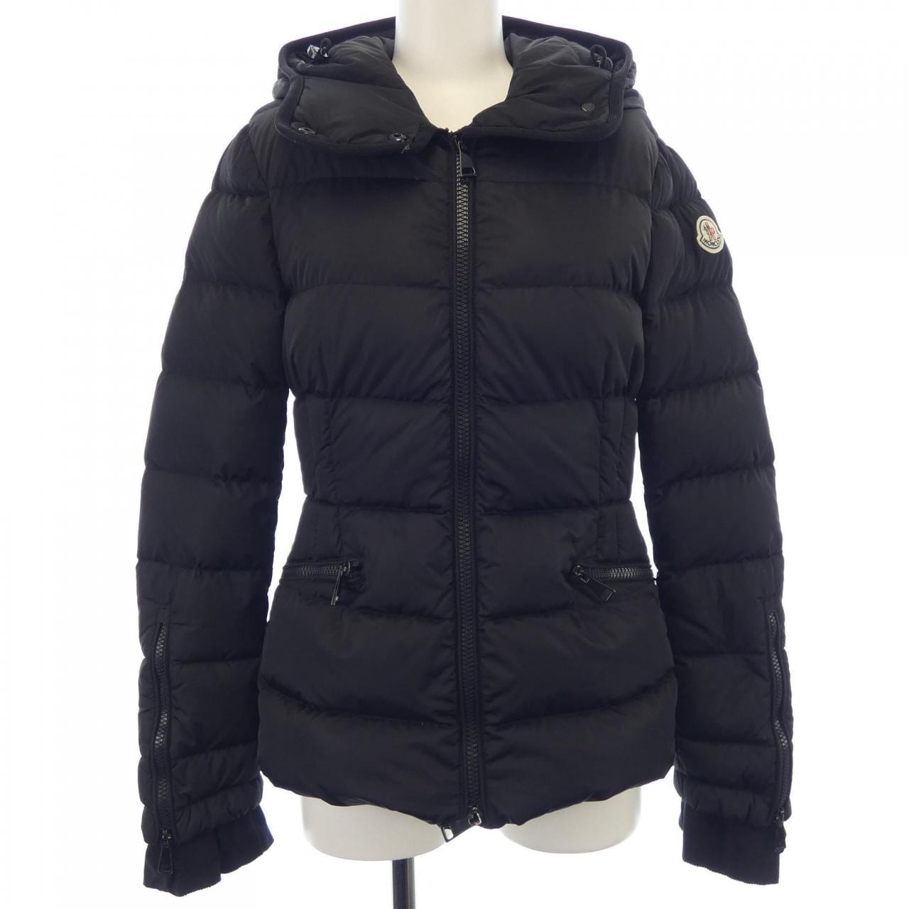 モンクレール MONCLER BETULA ダウンジャケット