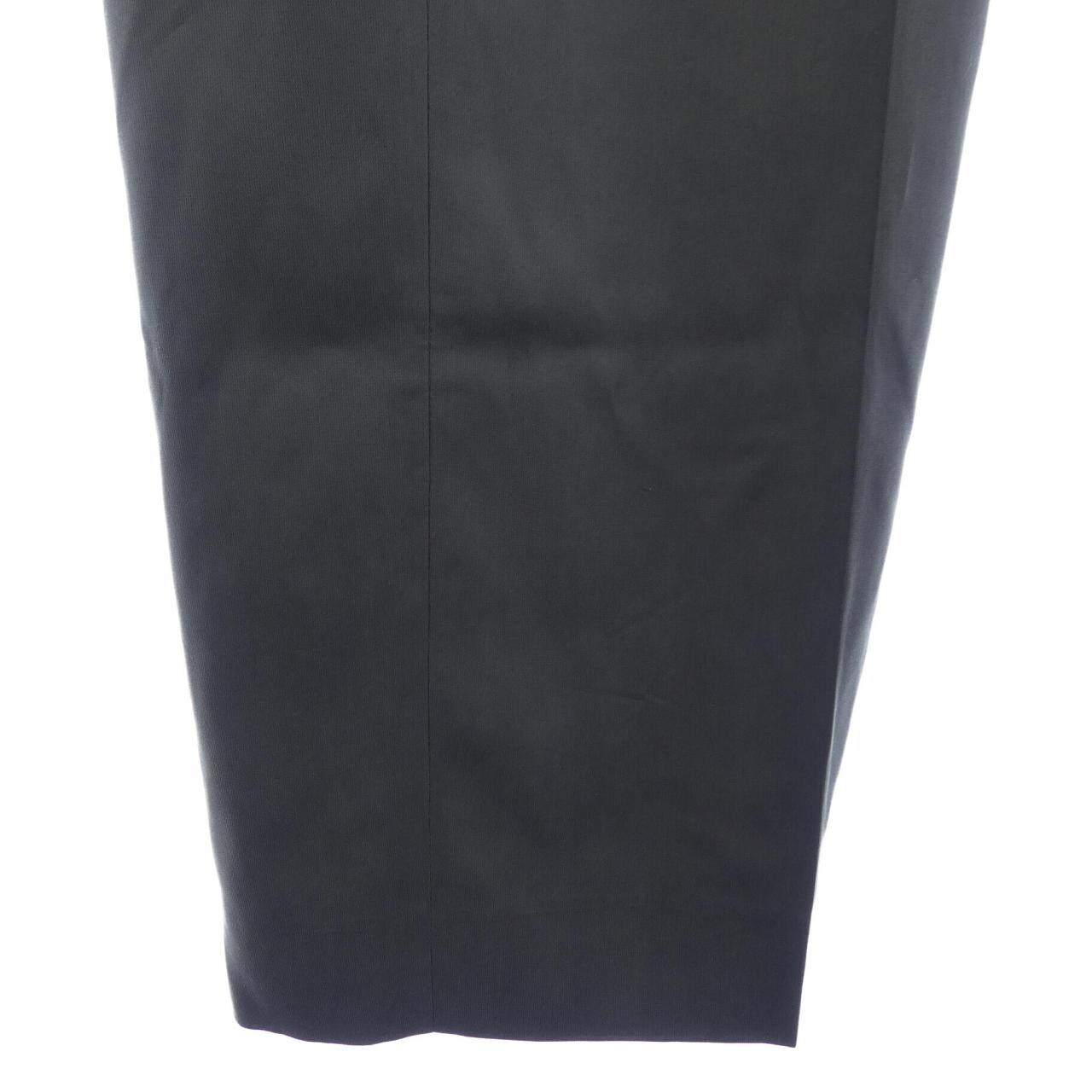 ザロウ THE ROW 8118 W3076 パンツ