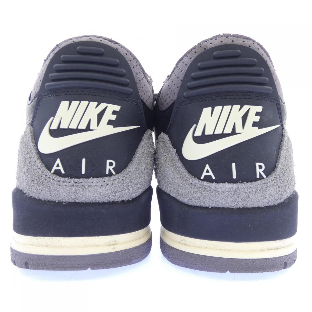 ナイキ ジョーダン NIKE JORDAN FZ4811 001 スニーカー