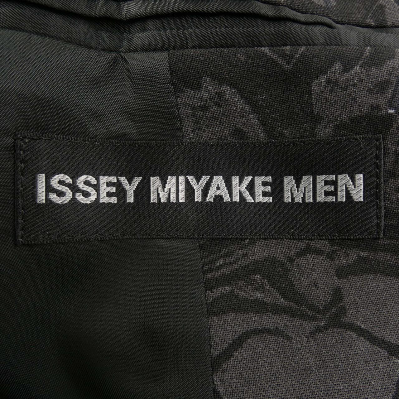 ISSEY MIYAKE MEN jacket