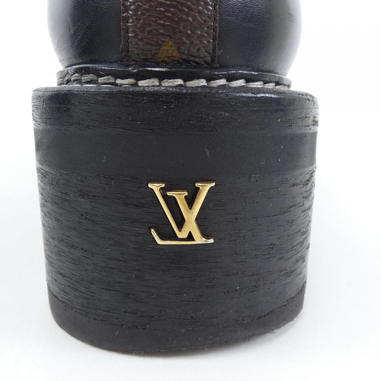 ルイヴィトン LOUIS VUITTON ブーツ