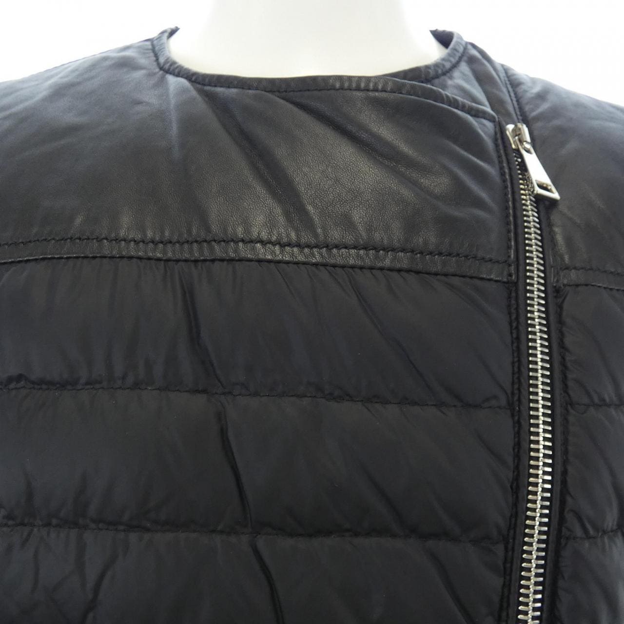 モンクレール MONCLER ABEBA ダウンジャケット