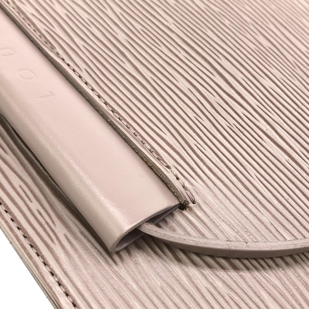 ルイヴィトン エピ サントロペ M5246B ショルダーバッグ