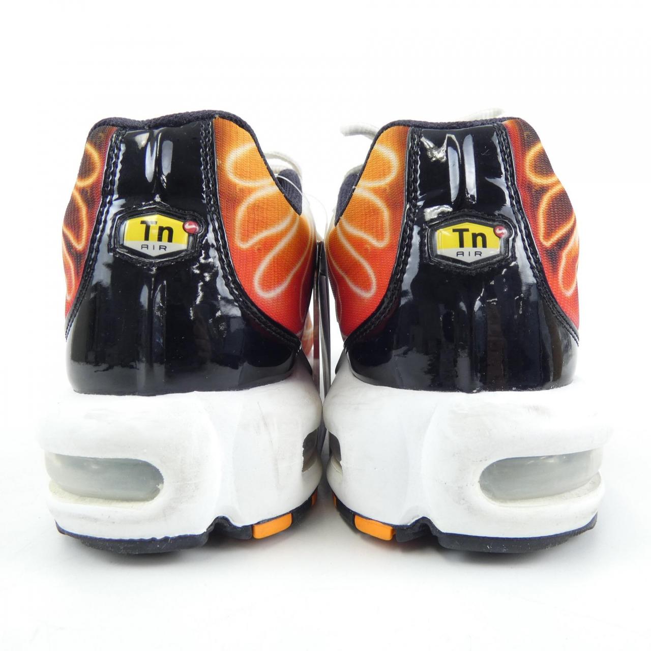 ナイキ NIKE スニーカー
