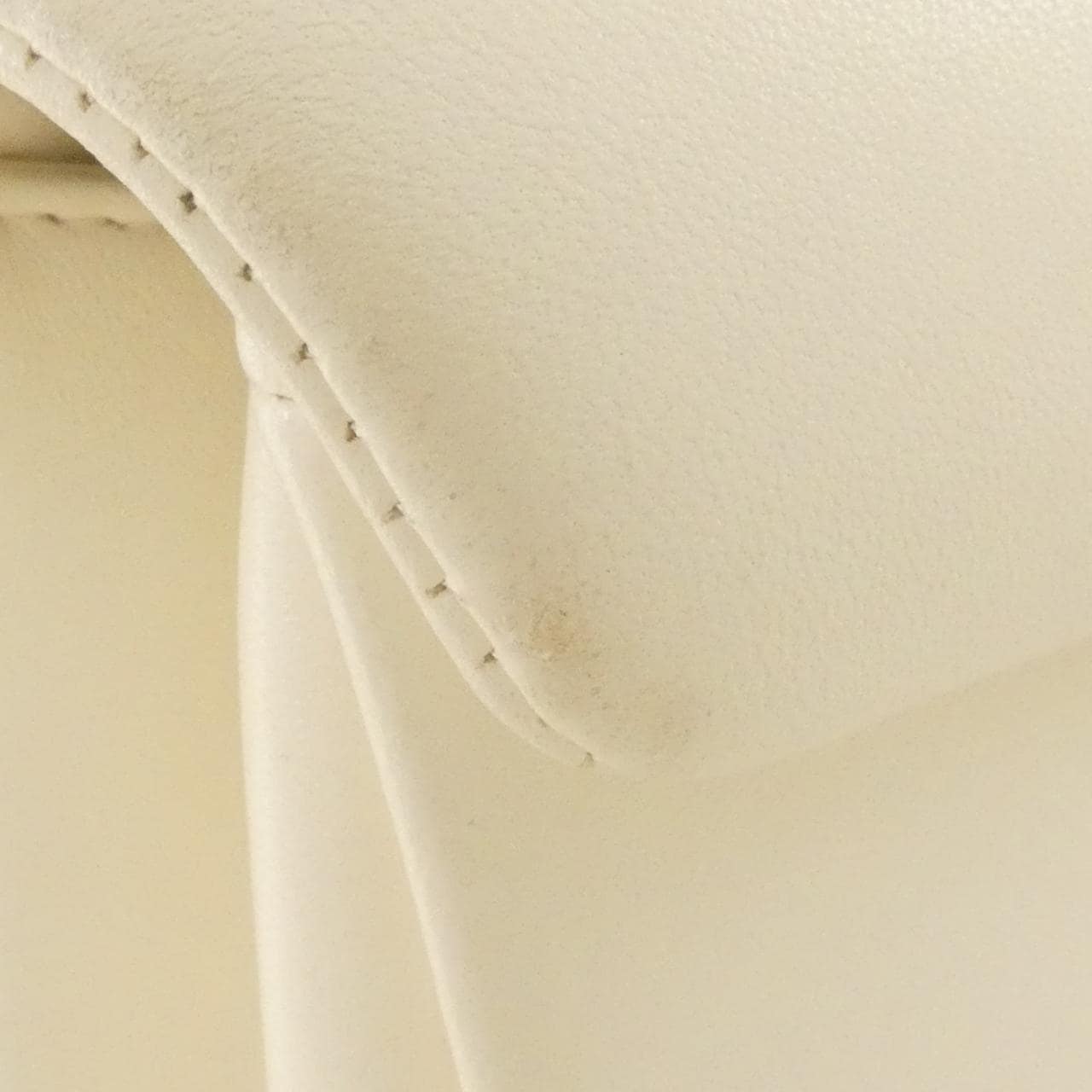 ヴァレンティノガラヴァーニ 1W0B0L19HHX バッグ