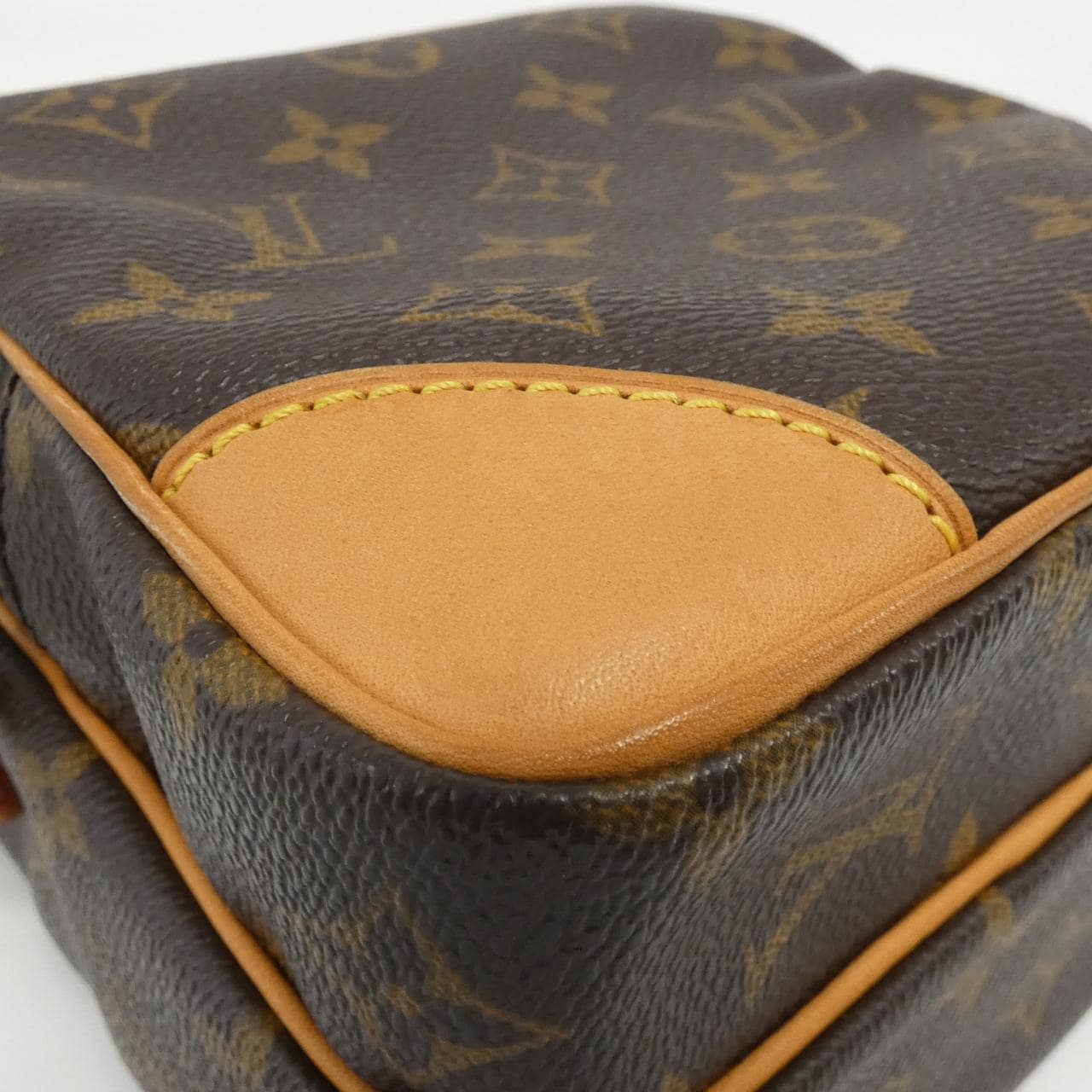 LOUIS VUITTON Monogram Amazon M45236 Shoulder Bag