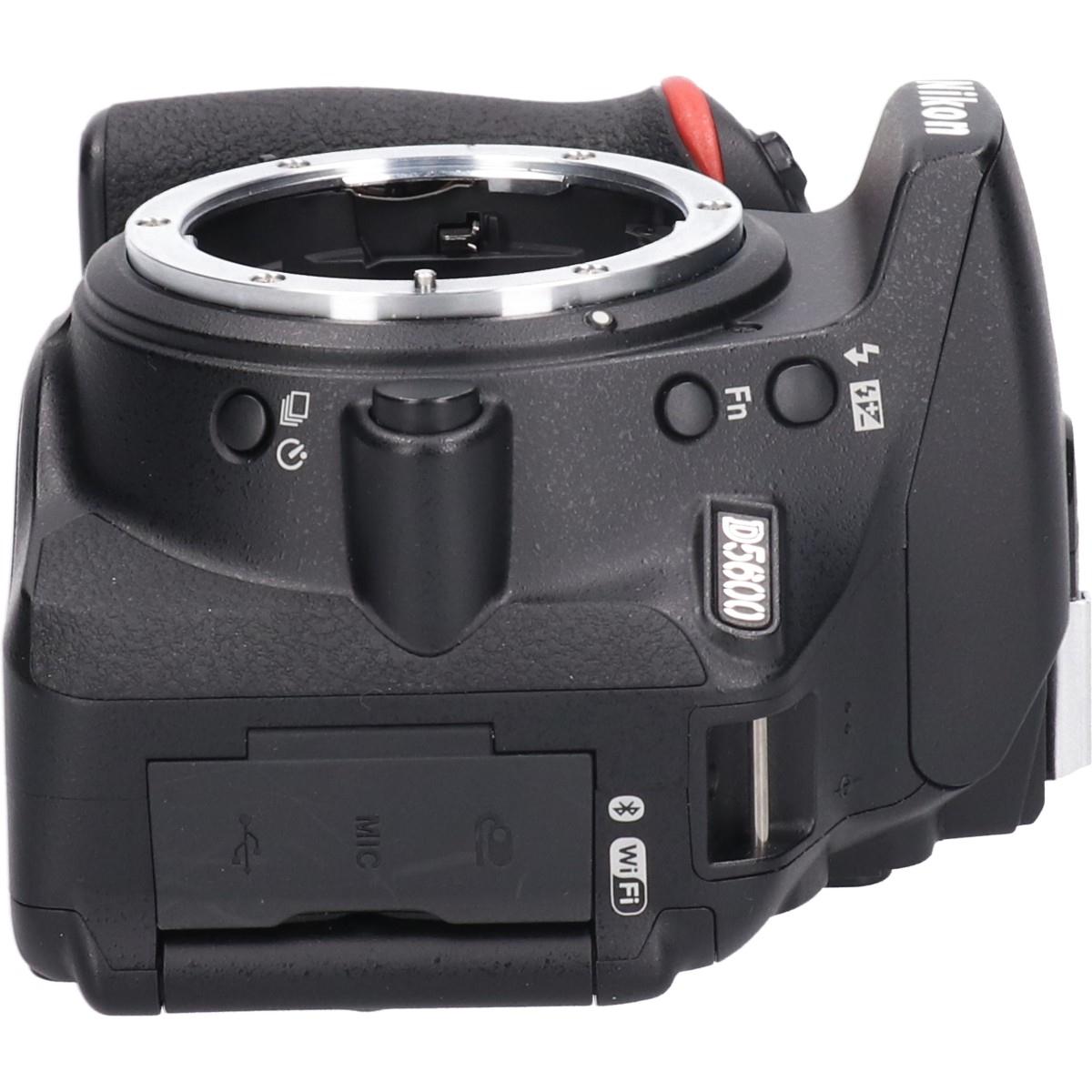 D5600