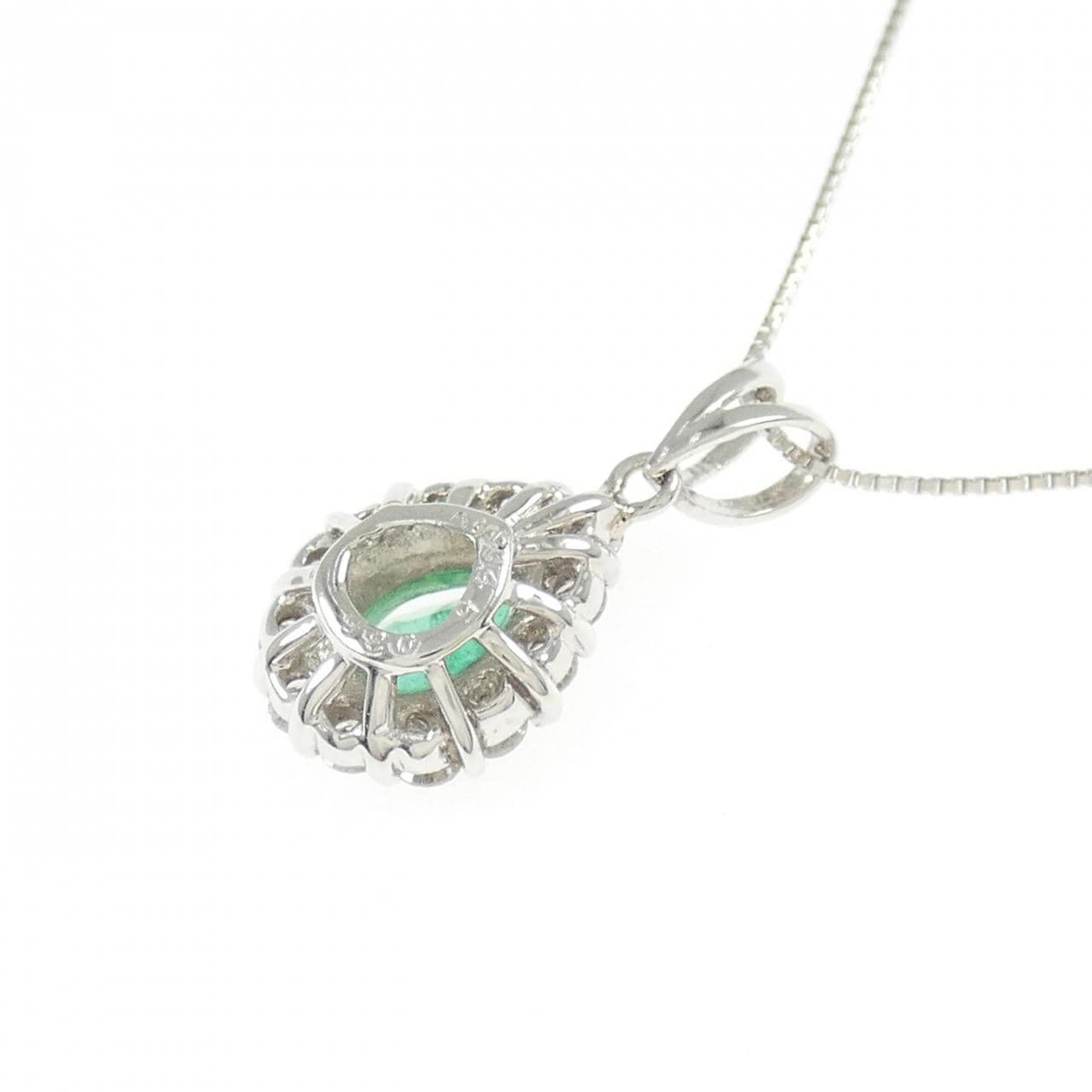 PT900/PT850 エメラルド ネックレス 0.45CT