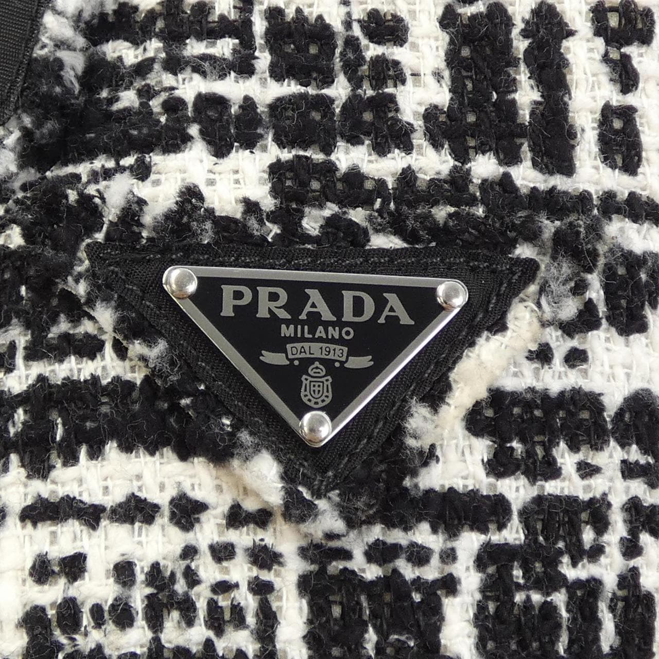 プラダ PRADA トライアングルロゴ P520M S221 10FV ジャケット