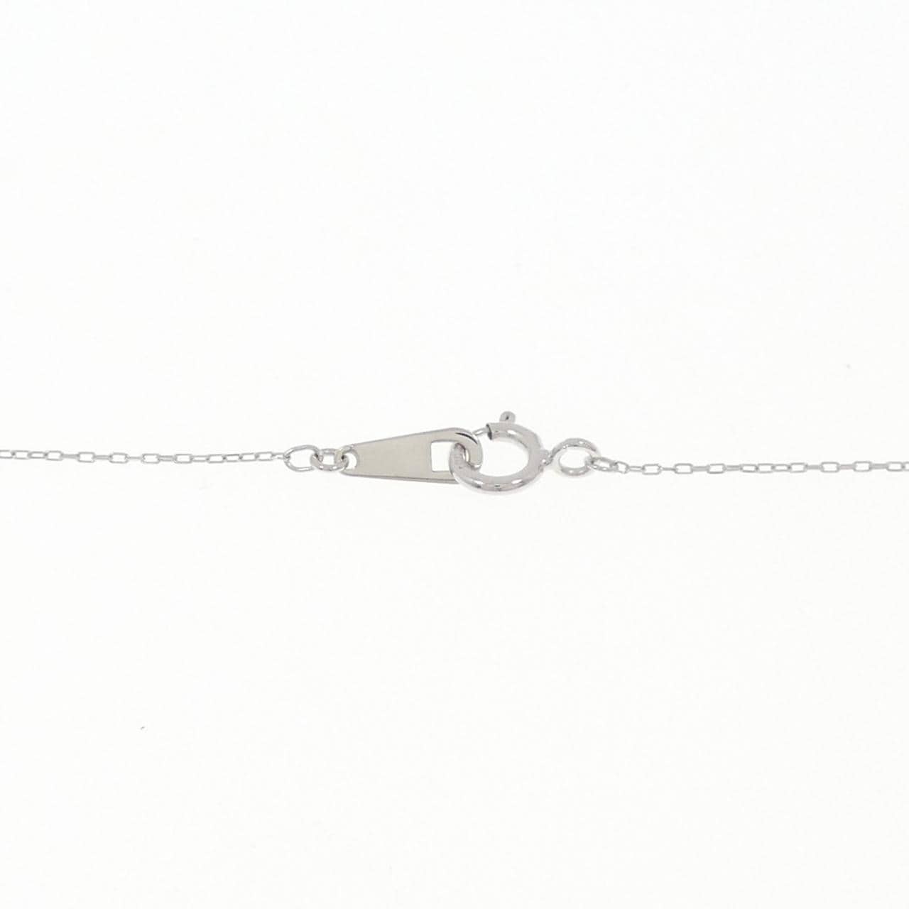 K10WG イニシャルC ダイヤモンド ネックレス 0.01CT