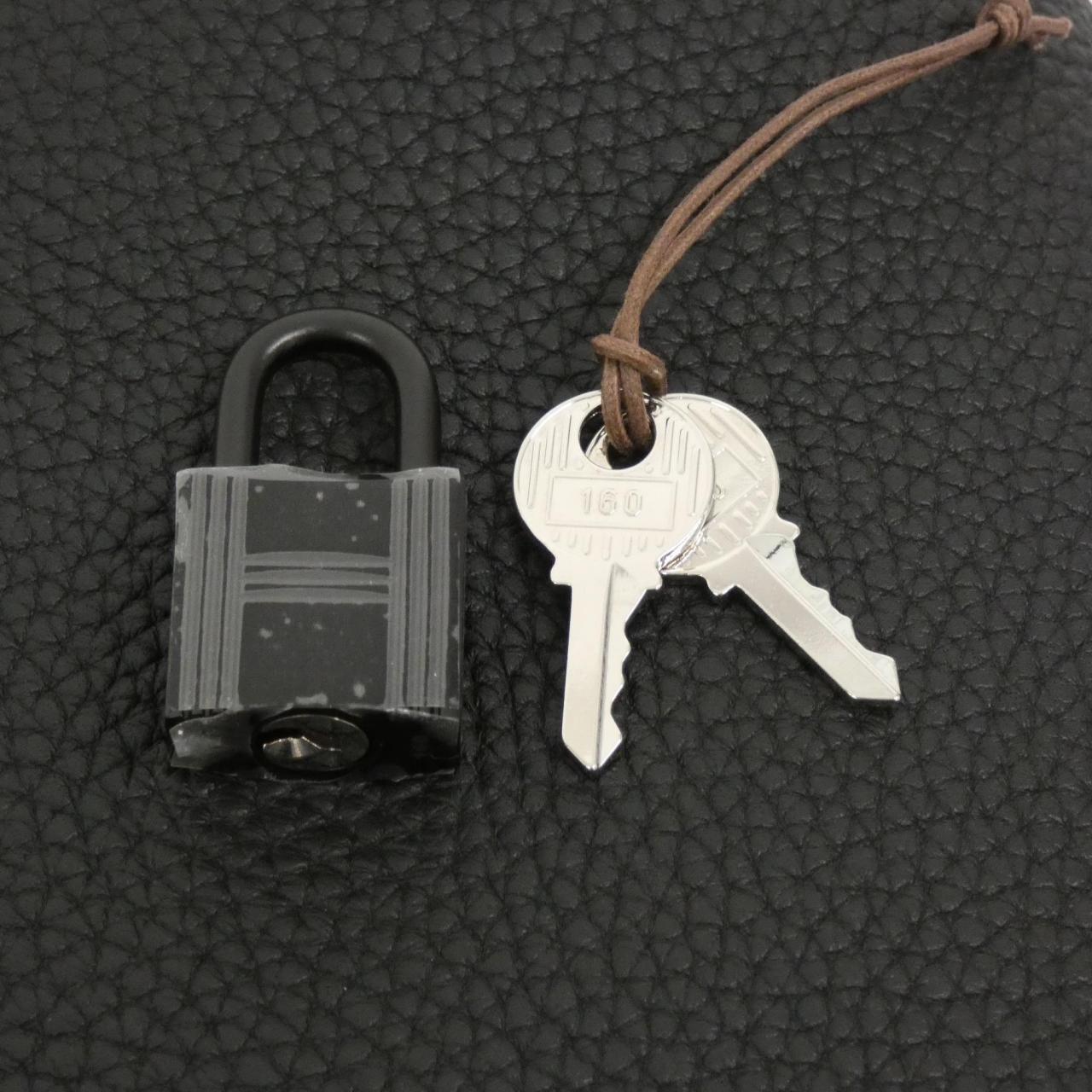エルメス ピコタン ロック モノクローム PM 079194CA バッグ