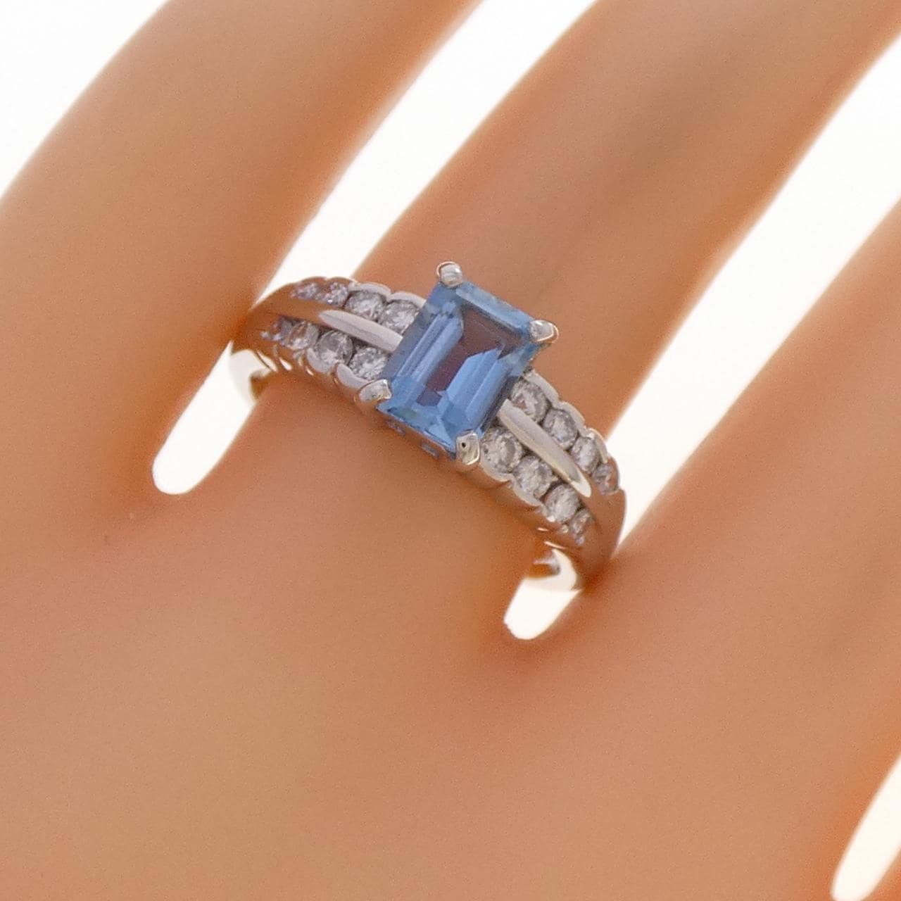PT900 アクアマリン リング 0.95CT