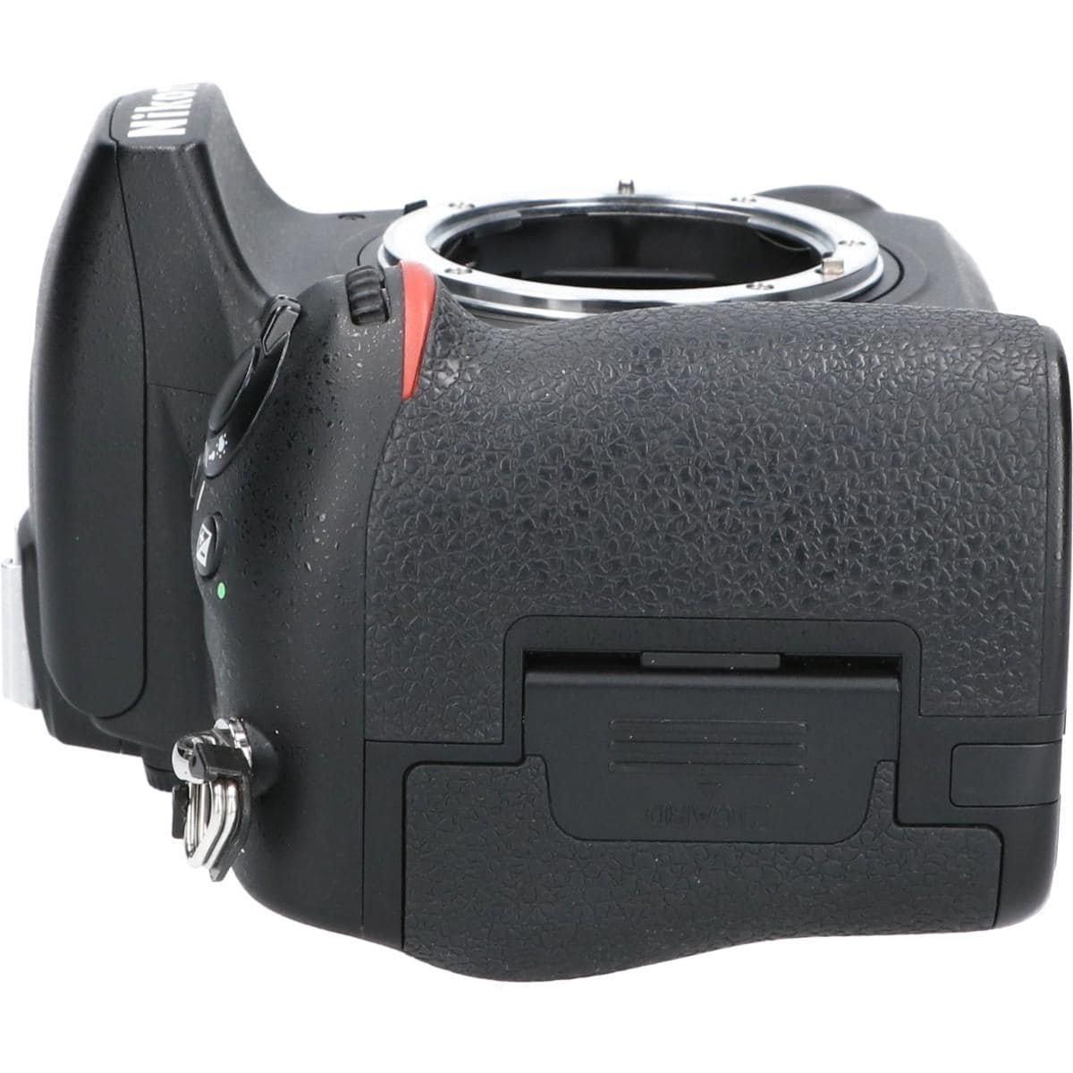 D750