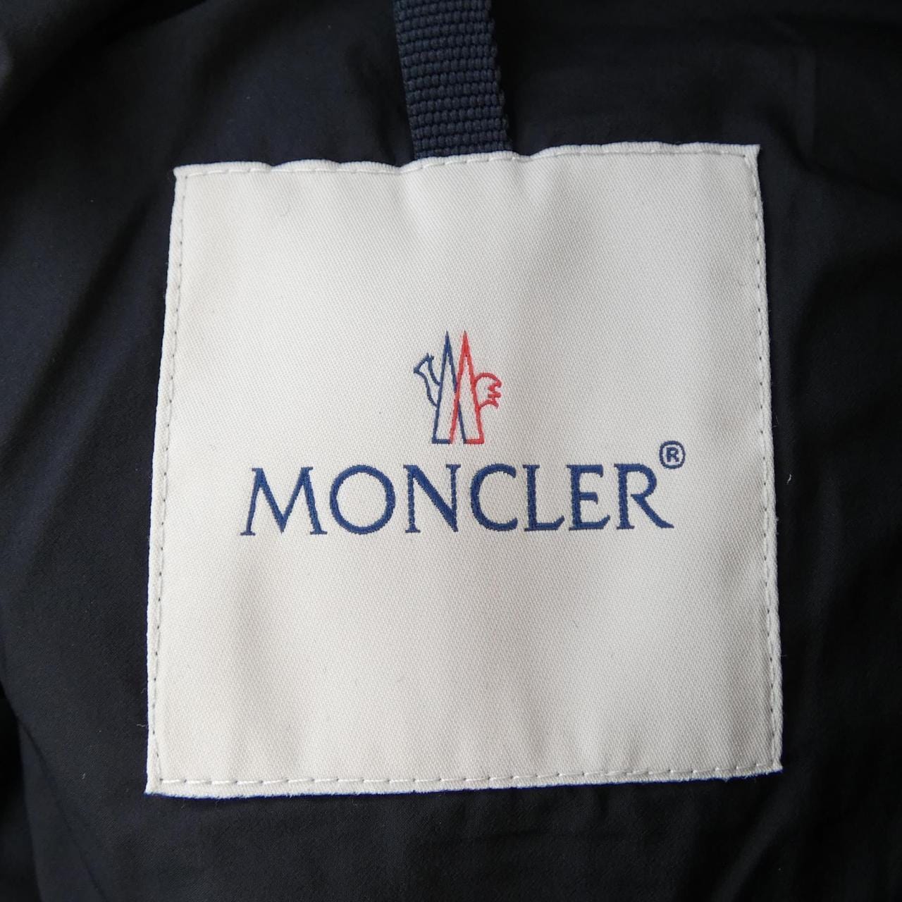 モンクレール MONCLER MUSSALA ダウンジャケット