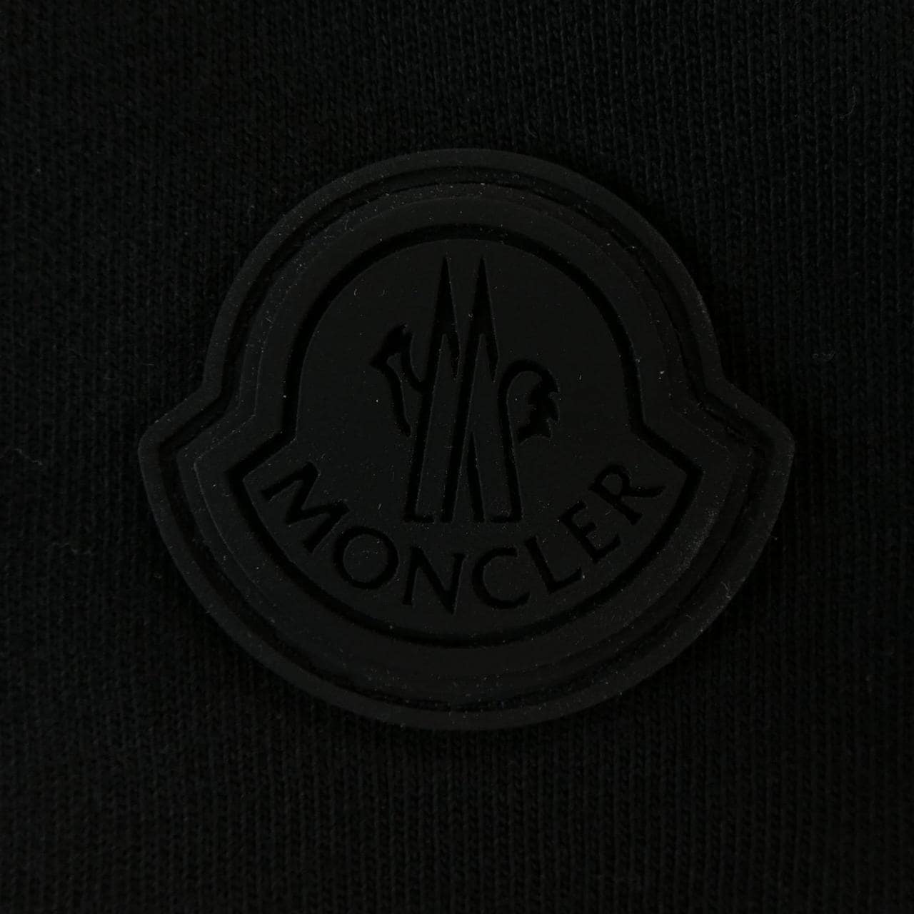 モンクレール MONCLER 10918C71700 Tシャツ